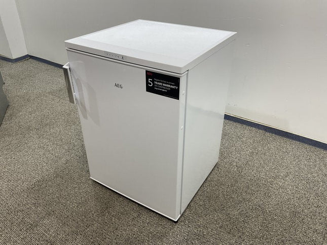AEG koelkast RTB413E1AW - Tafelmodel met vriesvak